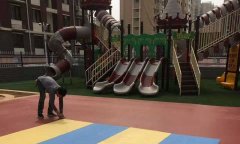 内蒙古呼和浩特市幼儿园室外香蕉成人在线视频